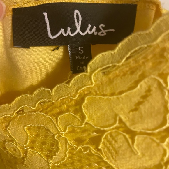 NWT- LULUS ONE WISH YELLOW LACE MIDI DRESS SMALL NWT- HARD TO FIND! - Picture 5 of 5
